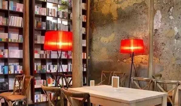 中国最美书店海岱楼钟书阁,杭州最美书店钟书阁