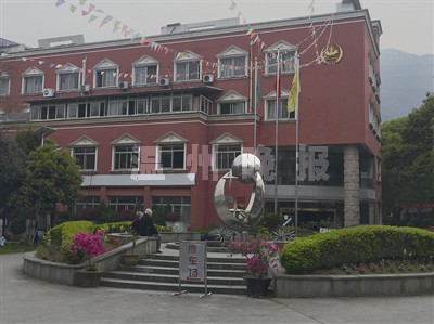 老板去世怎么去告别,老板走了的老人怎么过得幸福