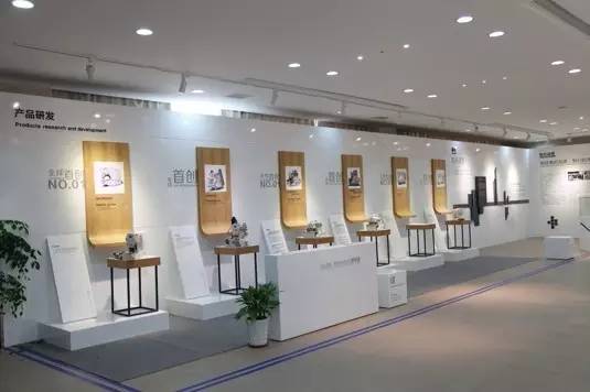 美缝自动化缝制设备,高端服装缝制设备