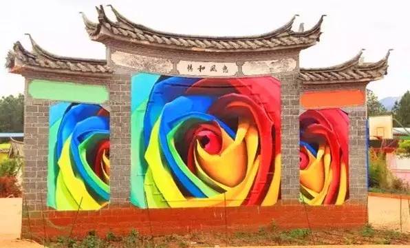 丽江惊现国内第一个彩色村！美的太不像话，像童话！