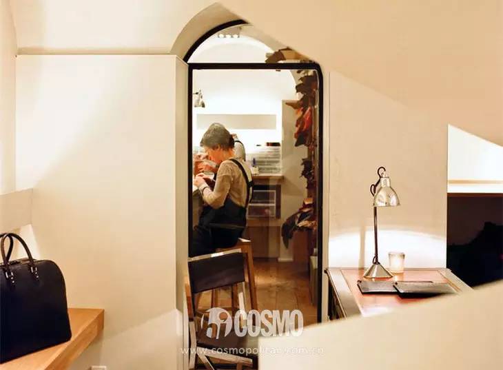 奢侈品包成本只有几百,奢侈品包成本价是多少合适