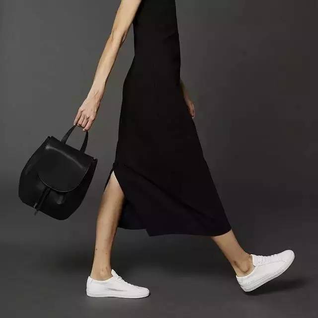 双肩包时髦背法,双肩包省钱