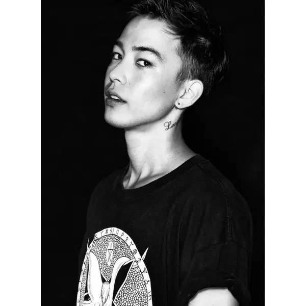 提升颜值首先要轮廓还是皮肤,看脸时代怎么提高颜值