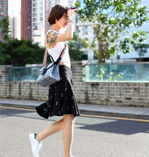 小个子女生包包气质百搭,小个子女人气质包包