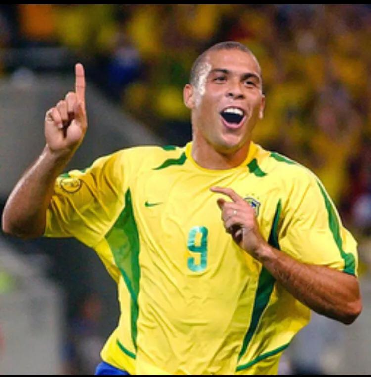 巴西足坛历史十大前锋,巴西历史十大前锋