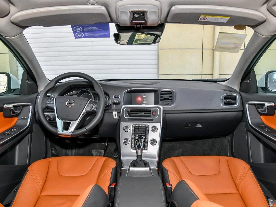 奔驰c180l1.6t发动机,奔驰c180l动力与a级动力比较