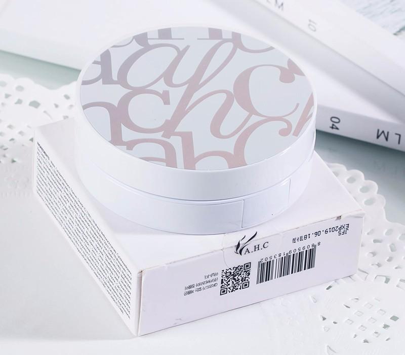 大牌美妆剁手,学生党不打粉底的美妆