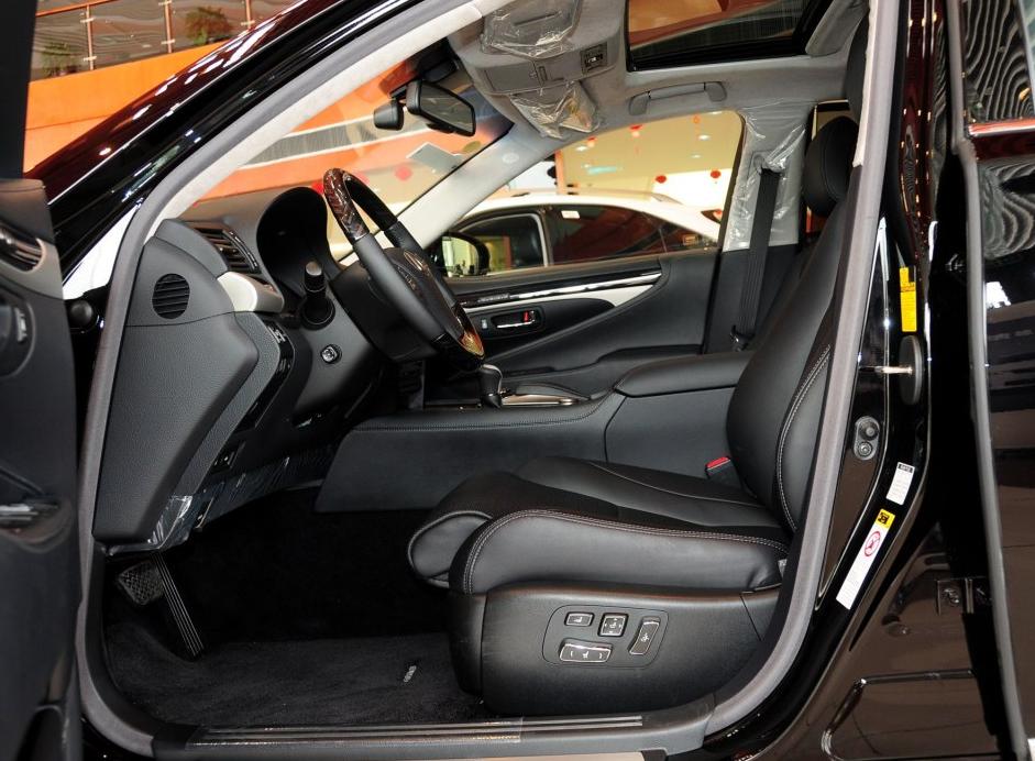 17款雷克萨斯ls460二手价格,二手ls460和辉腾哪个好