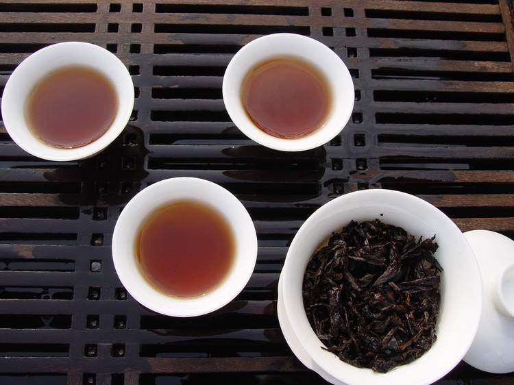 岩茶品鉴怎么做,岩茶冲泡方法第一遍要倒掉