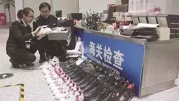 冒着被开除的风险录视频,冒着被封号的风险发视频