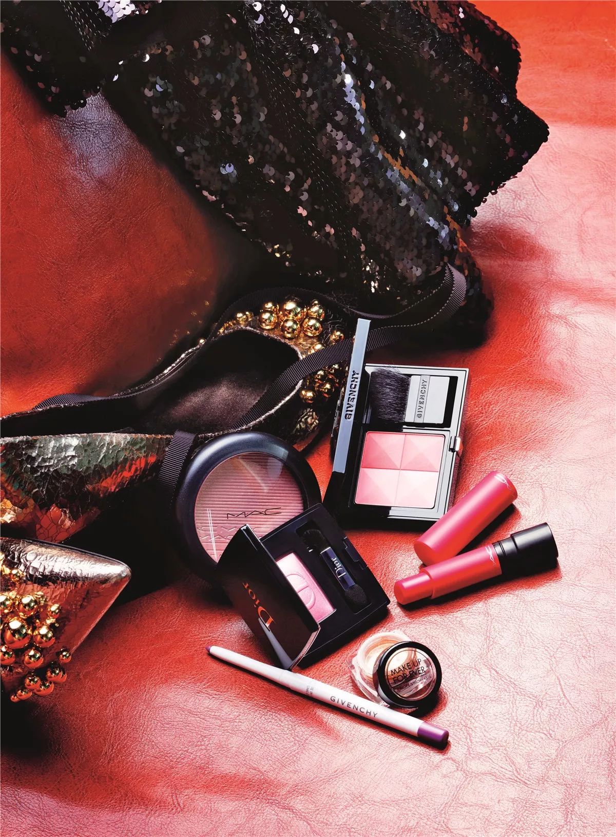 5步打造成熟美艳派对妆,新季造型