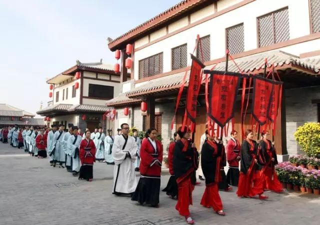 河北秋天去哪里旅游,秋天河北去哪里旅游比较好