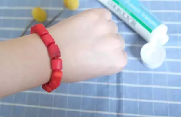 范冰冰一年收入3亿,范冰冰一年赚几个亿