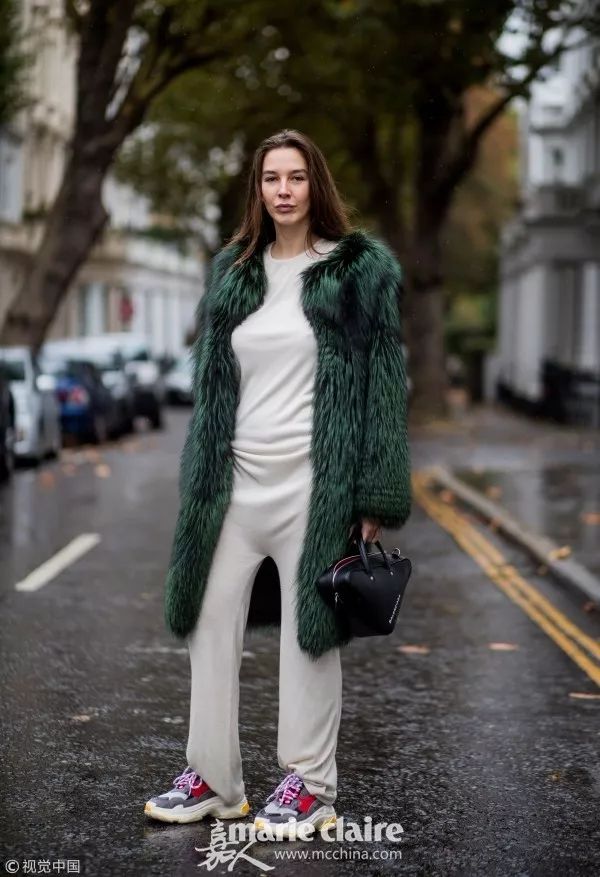 男女可穿一款超百搭老爹鞋,老爹鞋男女通用的