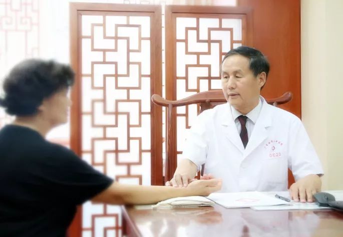 中医中药治疗冠心病,中医能有效治疗冠心病吗