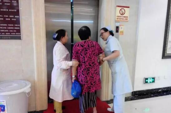 心脑血管疾病老年人如何过冬,健康汇视频