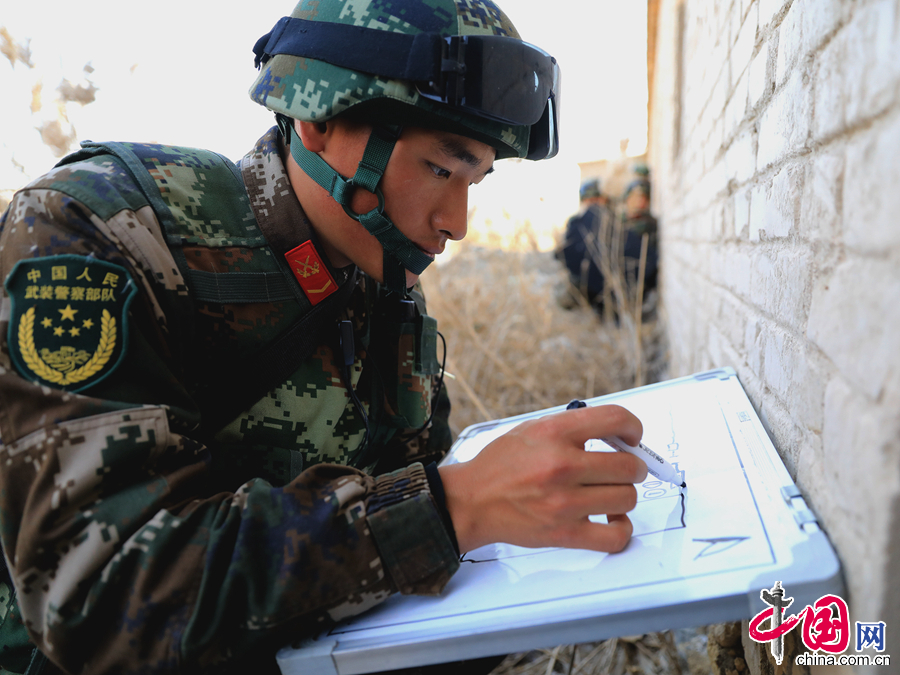 直击天津武警魔鬼周,直击武警魔鬼周抢滩登陆武装奔袭