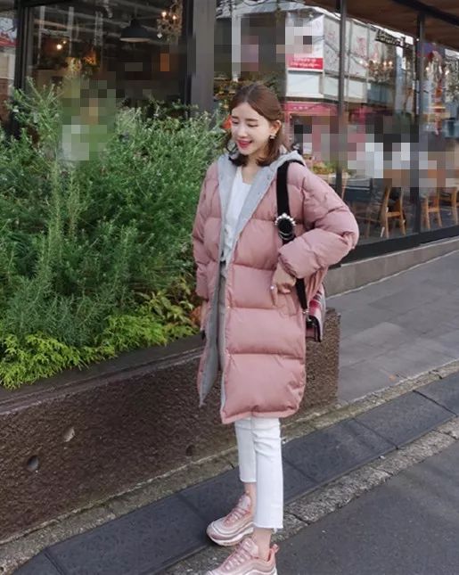 超厚北方抗寒棉服穿搭,冬季穿什么款式的棉服显瘦