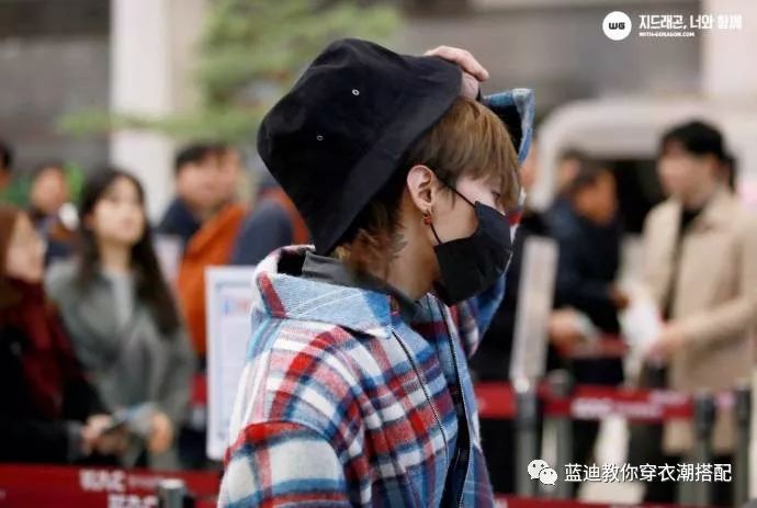 王俊凯演唱会粉丝穿搭,王俊凯穿西装出席活动