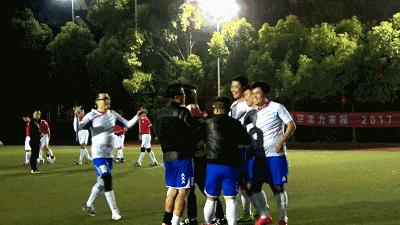 涓寸┖鏉冻鐞冭禌,绁濊春瓒崇悆娲诲姩鍦嗘弧钀藉箷