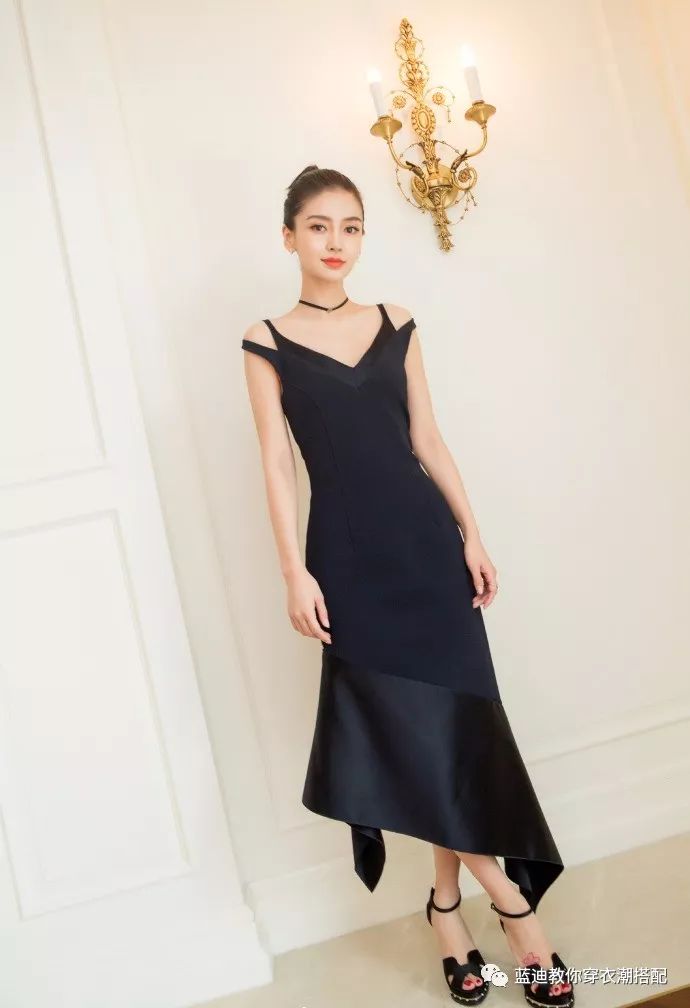 angelababy谭松韵合影,沈月乔欣街拍视频