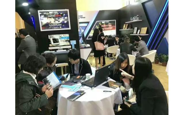 看遍星辰大海下一句,看过星辰大海再来领略山川