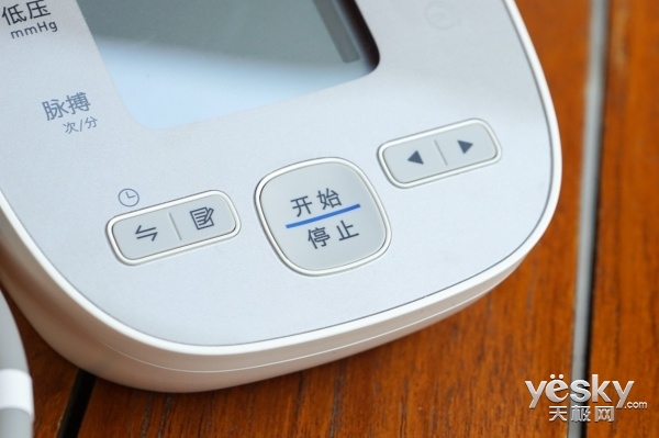 欧姆龙血压计u726j测评,欧姆龙血压计u726j和u31哪个好