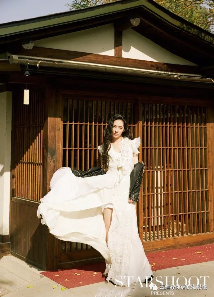 angelababy谭松韵合影,沈月乔欣街拍视频