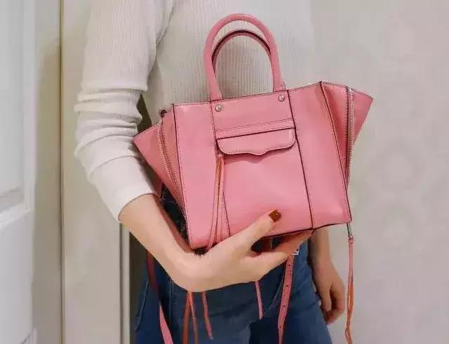 不用吃土的千元数位屏,不用吃土的奢侈品牌包