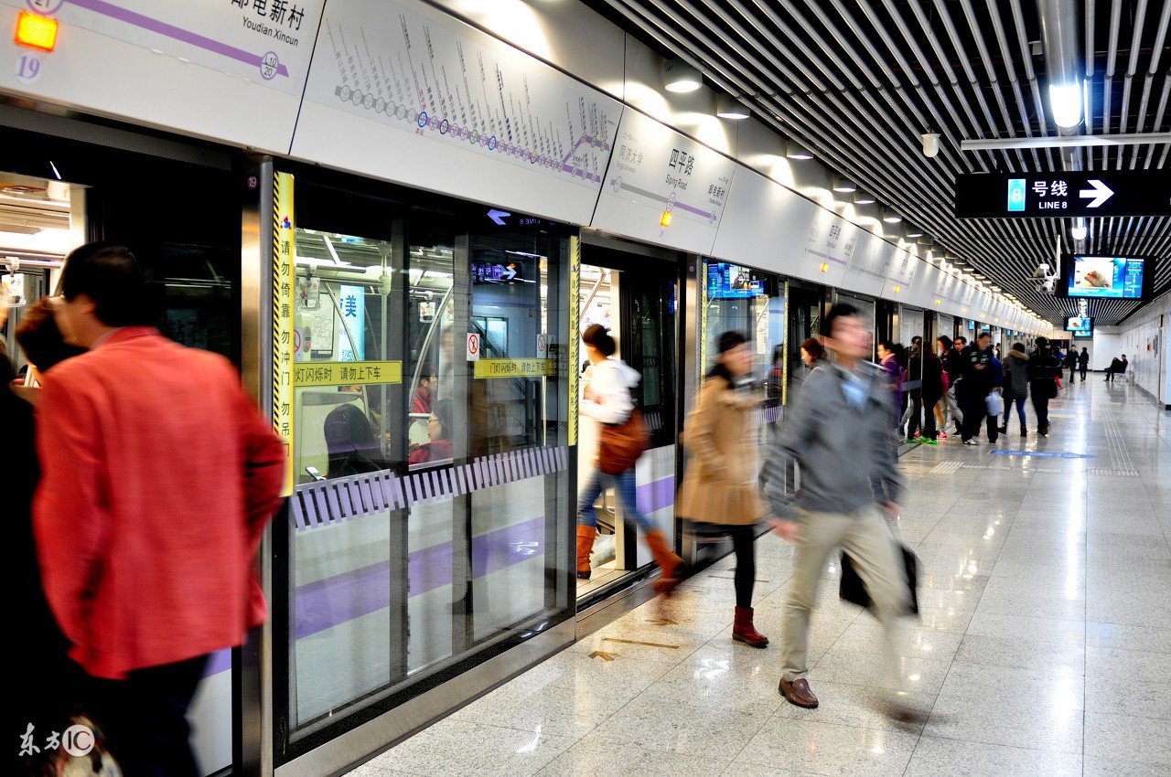 去上海哪种交通最方便,最近总想去旅游