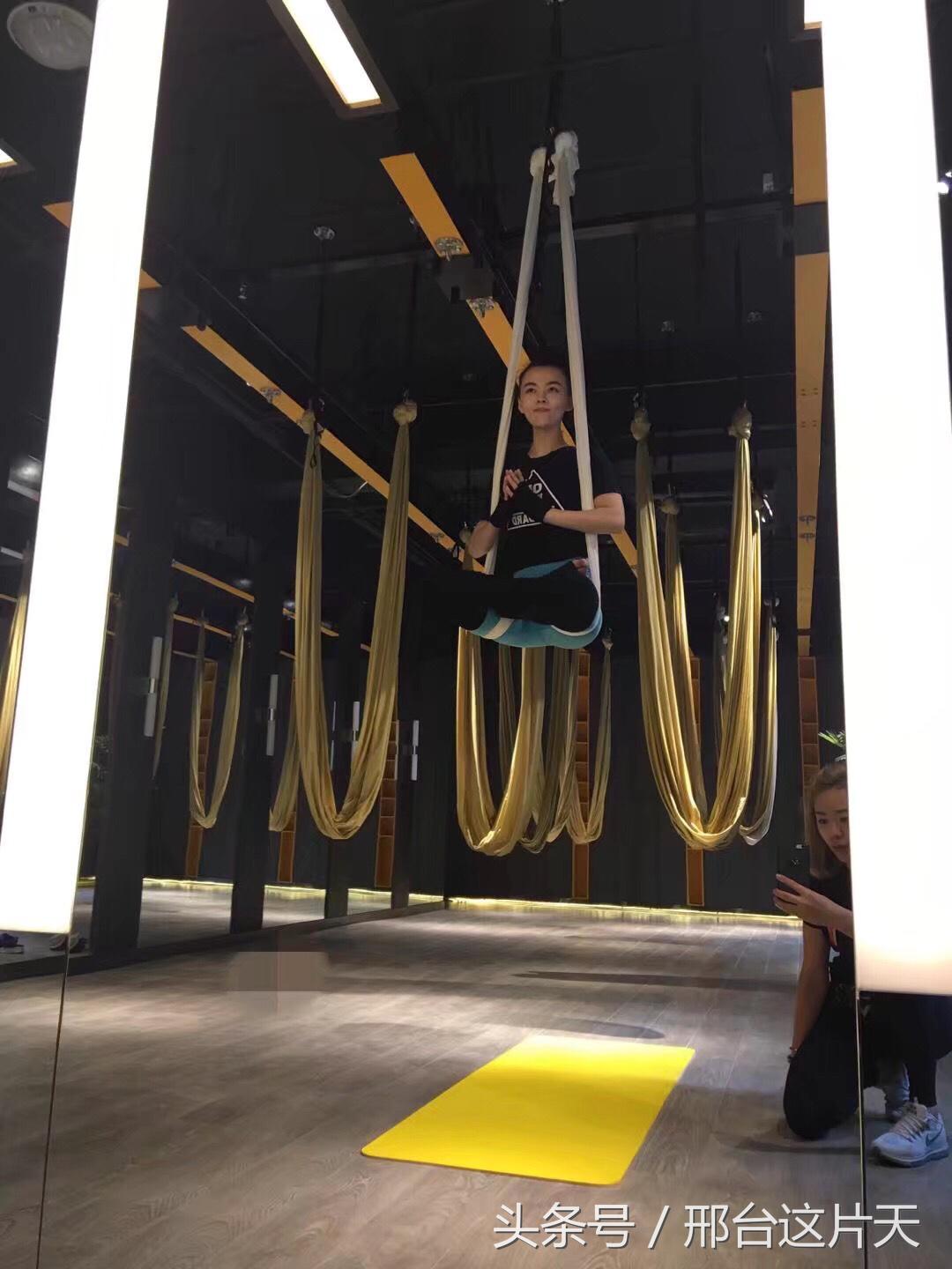 瑜伽我一直在路上,瑜伽是我坚持时间最长的一件事