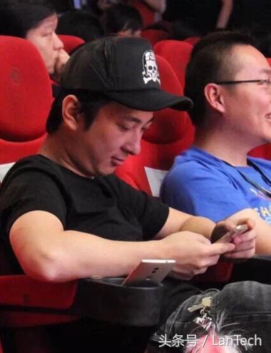 360手机奇酷旗舰极客版值得买吗,360奇酷旗舰极客版可以充电吗