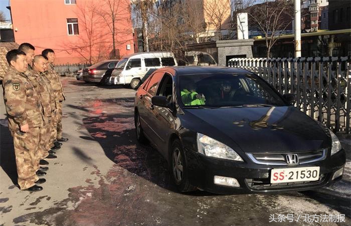 122交警周六值班,吉林高速交警122直播