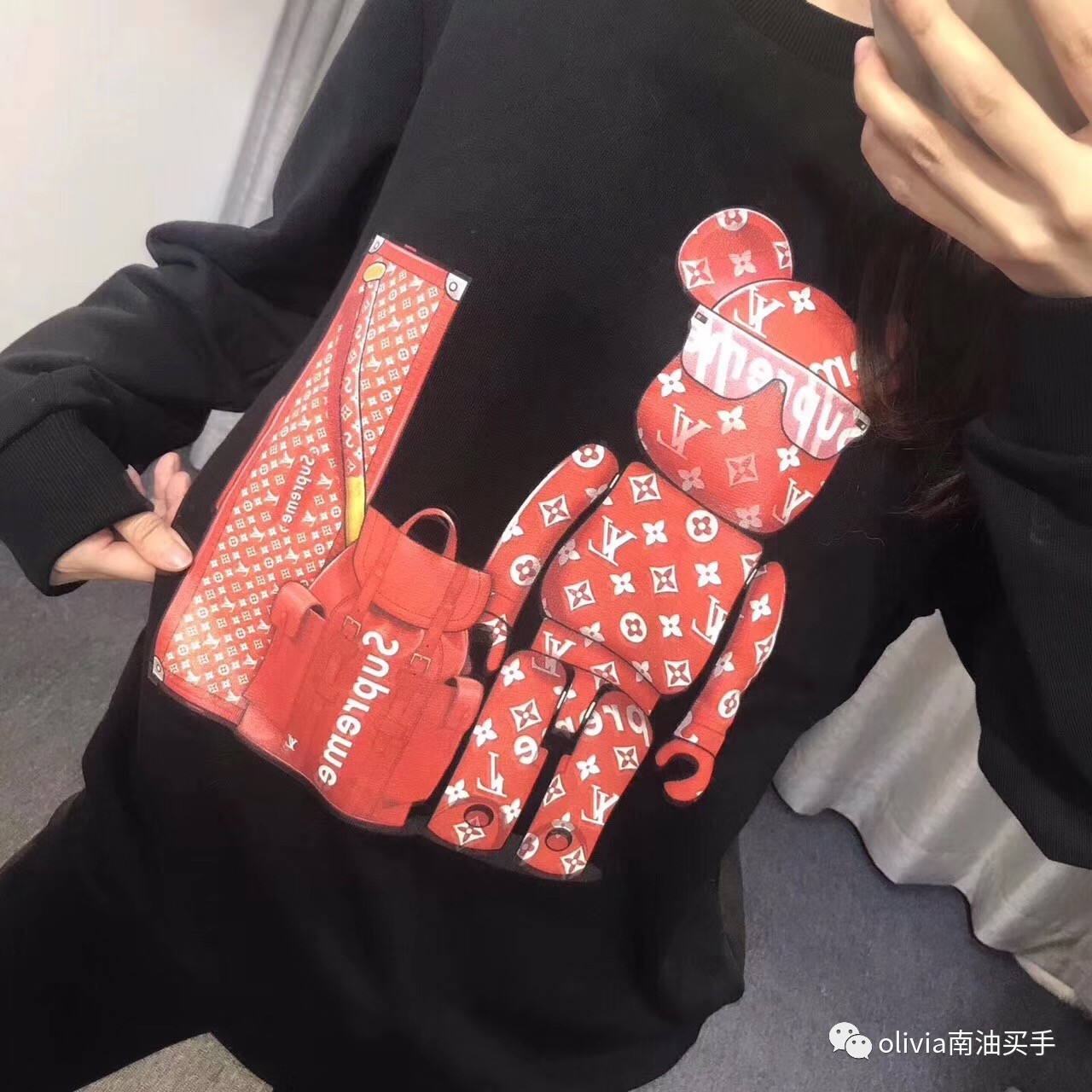 南油卖T恤扎堆上新的时刻来了,大牌是否真的好的照妖镜时刻