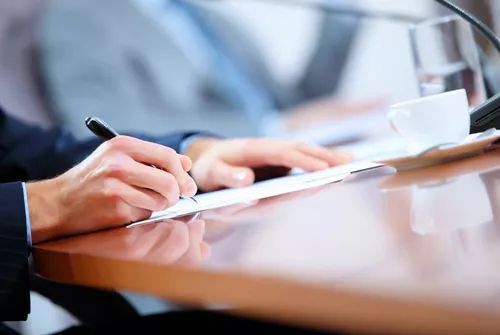 信用卡超额授信什么意思,信用卡超额还款是怎么回事