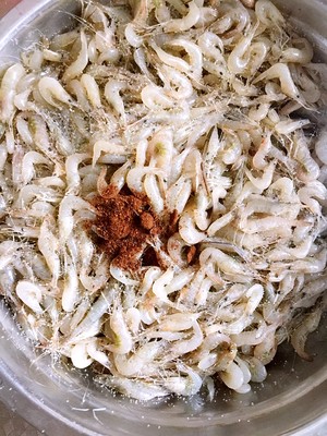 炸河虾又酥又大,干炸酥脆的小河虾