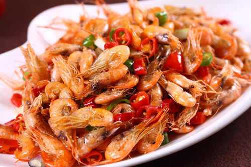 炸河虾又酥又大,干炸酥脆的小河虾