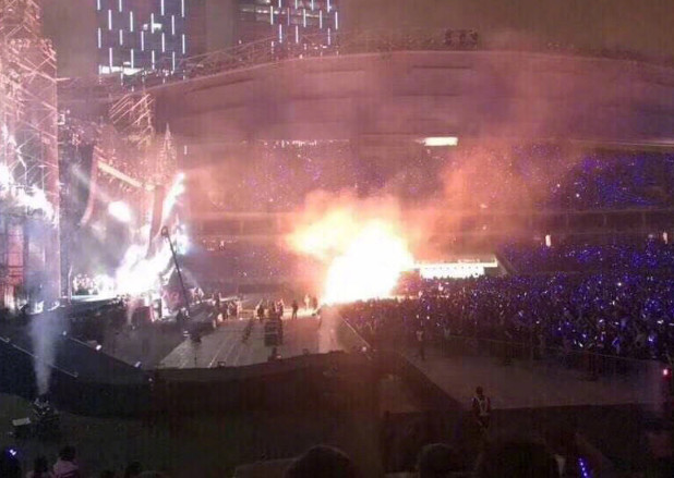 五月天阿信演唱会哭了吗,阿信回应五月天巴黎演唱会争议