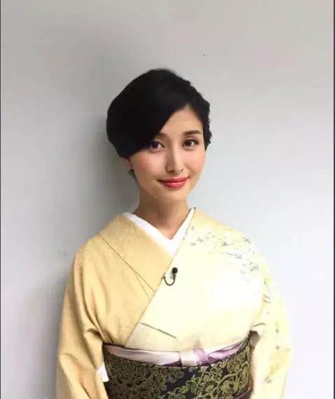 鏃ユ湰鍥芥皯濂崇鎵胯鍑鸿建,鏃ユ湰鍥芥皯濂崇閬囧埌娓ｇ敺