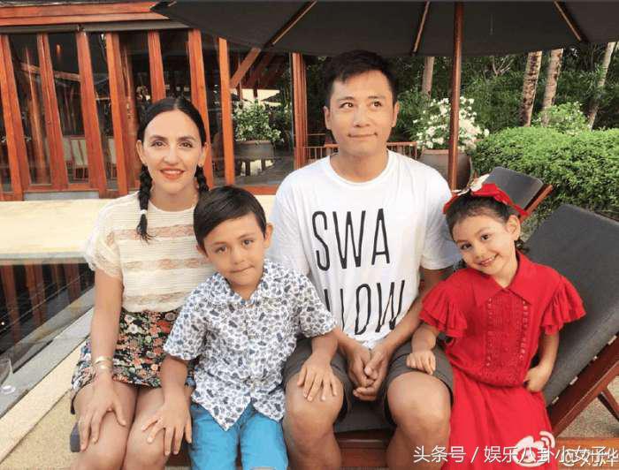 厉害了！7岁诺一给姥爷和爷爷做同声传译，网友：刘烨你学着点