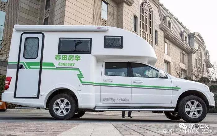 上汽大通t70单排皮卡升顶房车价格,猛禽f750越野皮卡牵引超大型房车