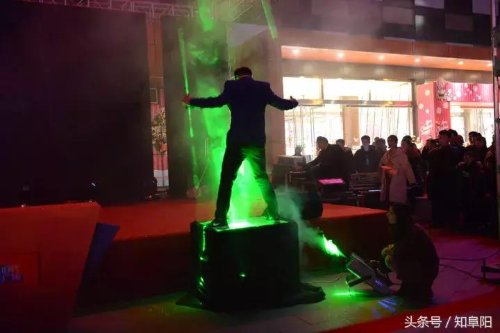 阜阳商厦时代广场狂欢活动,阜阳商厦时代广场7月活动