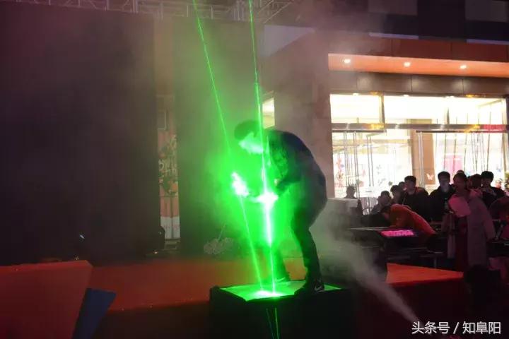 阜阳商厦时代广场狂欢活动,阜阳商厦时代广场7月活动