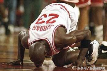 张艺兴舞台神级反应,张艺兴舞台惊呆全场