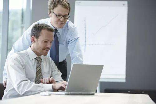 信用卡超额授信什么意思,信用卡超额还款是怎么回事