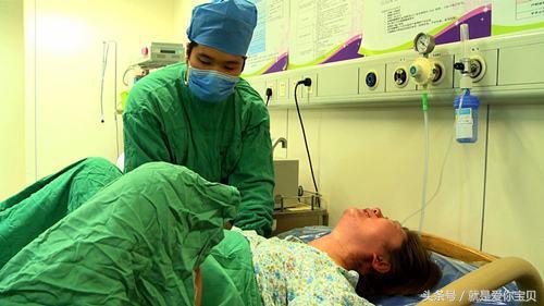 产后哺乳期“脱发”是什么原因造成的？“脱发”又该如何护发？