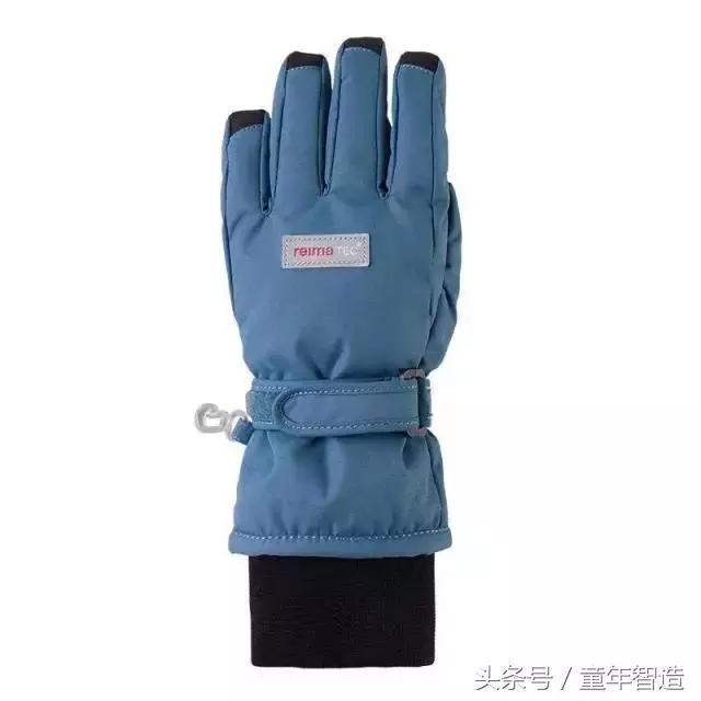 去滑雪场滑雪需要自备什么装备,新手滑雪有必要买滑雪装备吗