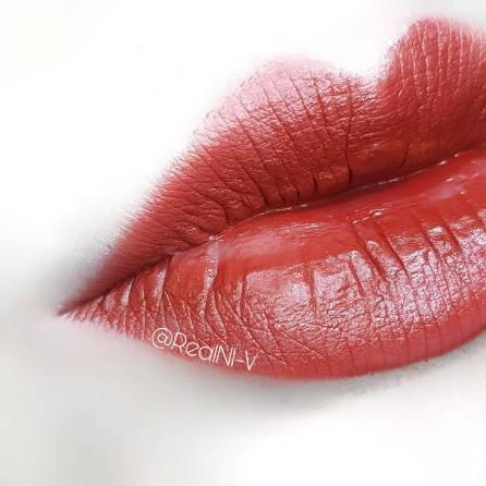 这10支铁锈红，让你白白白白成发光体！