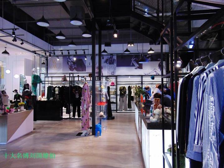 鍝堥噷鐜嬪瓙鑻变鸡瑗胯,鍝堥噷鐜嬪瓙瑗胯