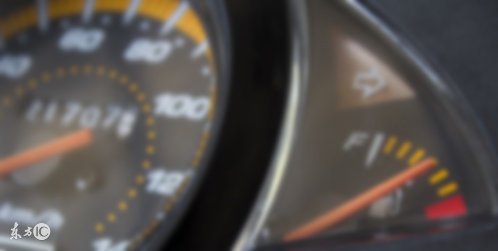 摩托车上的英文字母代表什么,摩托车上的各种符号代表什么意思